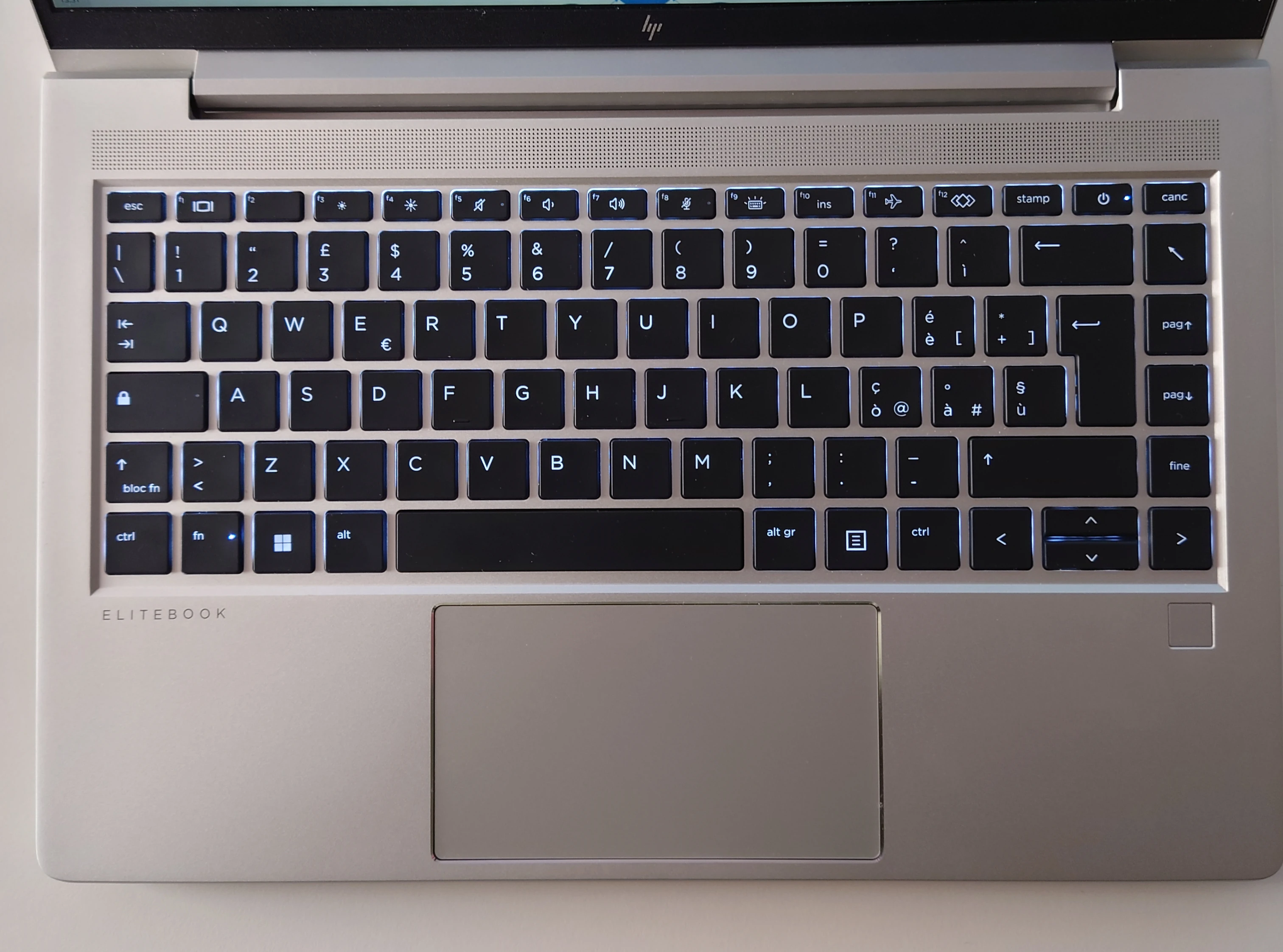 Keyboard and touchpad on the HP Elitebook 645 G9 laptop